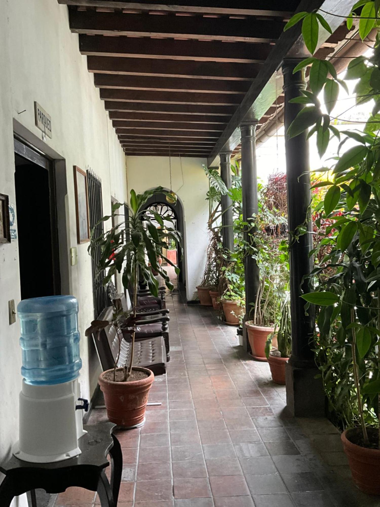 Hotel Spring Guatemala City Exterior foto